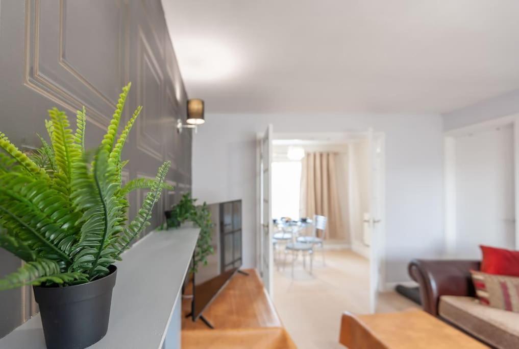 Leed City Centre - Armley Wortley Leeds  Bagian luar foto